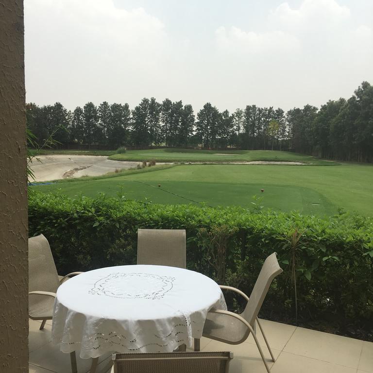Villa At Tarudhan Valley Golf Resort Manesar Ngoại thất bức ảnh