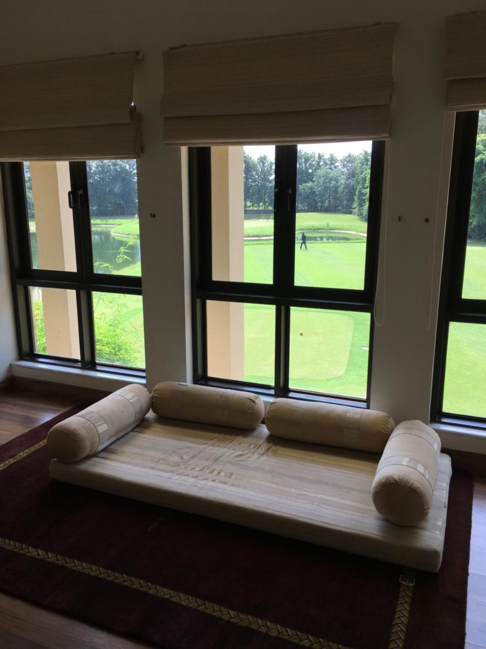 Villa At Tarudhan Valley Golf Resort Manesar Ngoại thất bức ảnh